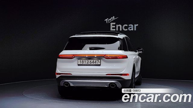 Lincoln Corsair 2.0 Reserve AWD - фото 3