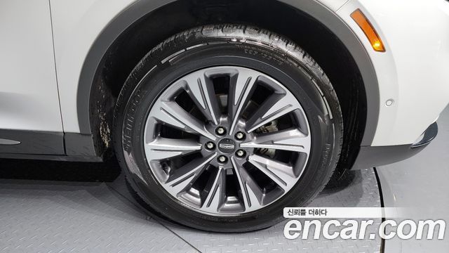 Lincoln Corsair 2.0 Reserve AWD - фото 4