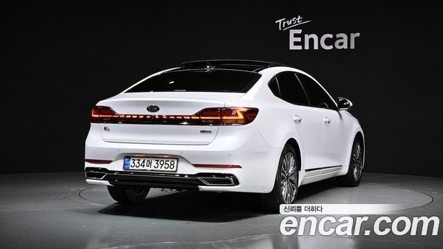 Kia K7 Premier, гибрид Signature - фото 1