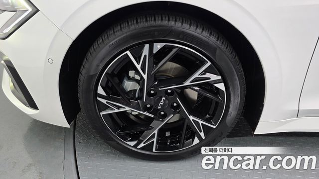 Kia K5 New 3-го поколения 1.6 Turbo Signature - фото 4