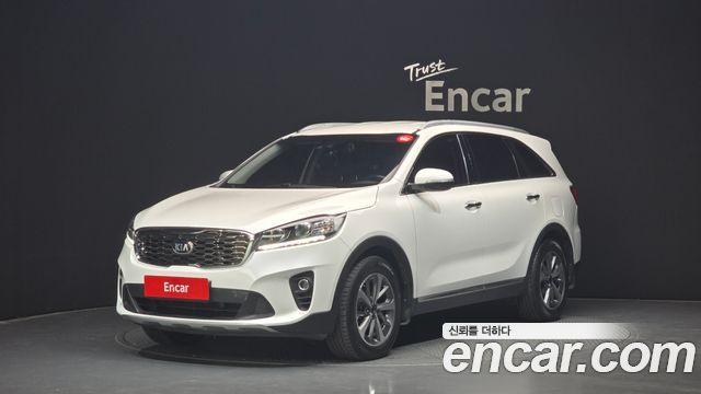 Kia Sorento New Diesel 2.0 2WD Prestige - фото 0