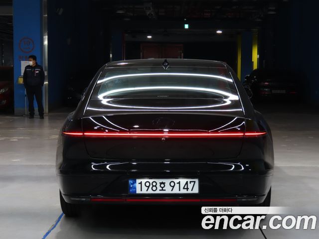 Hyundai Grandeur GN7 2,5 Gasoline 2WD Calligraphy - фото 3