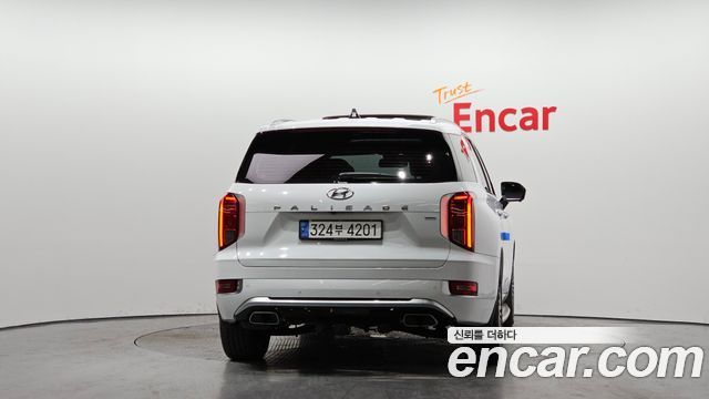 Hyundai Palisade Diesel 2.2 4WD Calligraphy - фото 3