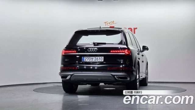 Audi Q7 45 TDI Quattro Premium - фото 3