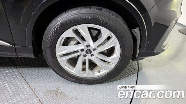Audi Q7 45 TDI Quattro Premium - фото 4