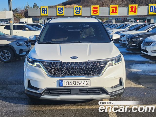 Kia Carnival 4-го поколения 9-Seater Prestige - фото 0
