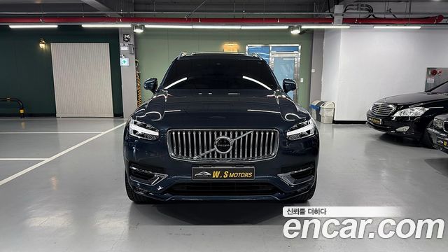 Volvo XC90 2-го поколения B6 Inscription - фото 1