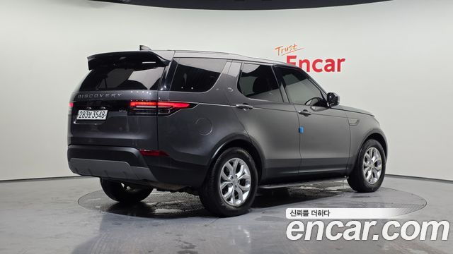 Land Rover Discovery 2.0 SD4 SE - фото 1