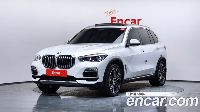 BMW X5 G05 xDrive 40i xLine - фото 0