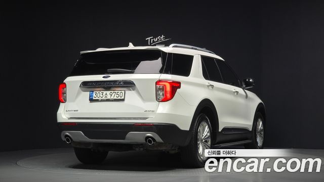 Ford Explorer 6-го поколения 2.3 LimIted 4WD - фото 1