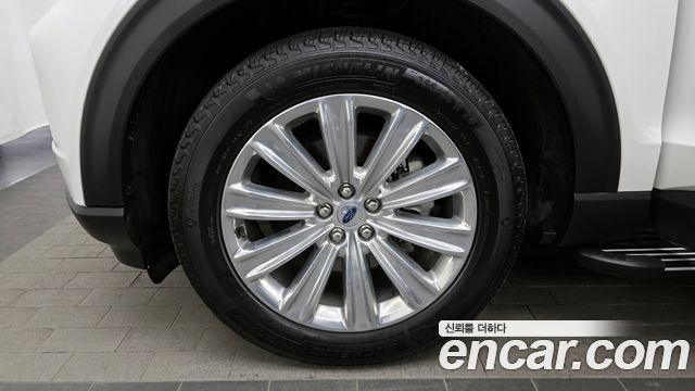 Ford Explorer 6-го поколения 2.3 LimIted 4WD - фото 4