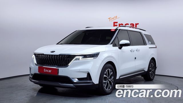 Kia Carnival 4-го поколения 9-Seater Noblesse - фото 0