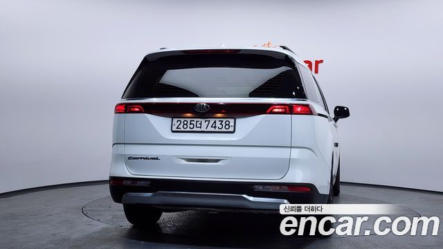 Kia Carnival 4-го поколения 9-Seater Noblesse - фото 3