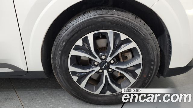 Kia Carnival 4-го поколения 9-Seater Noblesse - фото 4