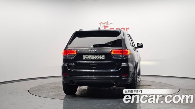 Jeep Cherokee 3.0 Diesel Overland WK2 - фото 3