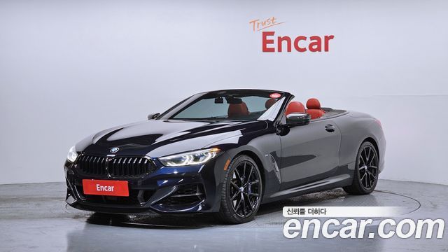 BMW 8 Series G15 M850i xDrive convertible - фото 0