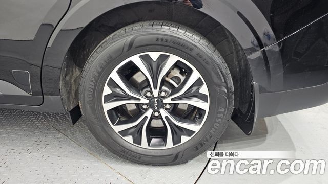 Kia Carnival 4-го поколения 9-Seater Prestige - фото 4