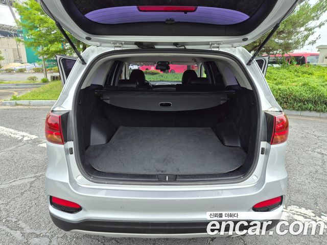 Kia Sorento New Diesel 2.0 2WD Prestige - фото 4