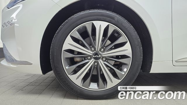 Kia K8 гибрид Noblesse Lite - фото 4