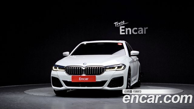 BMW 5 Series G30 530i M Sport Package - фото 2
