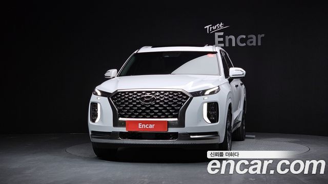 Hyundai Palisade Diesel 2.2 4WD Calligraphy - фото 2