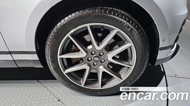 Land Rover Range Rover Velar 2.0 P400E Dynamic SE - фото 4