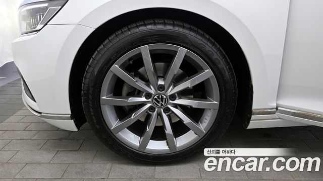 Volkswagen Passat B8 2.0 TDI Prestige - фото 4