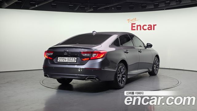 Honda Accord 10-го поколения 1.5 Turbo - фото 1