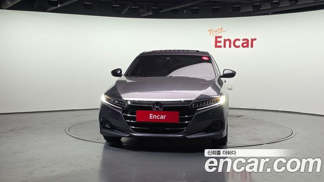 Honda Accord 10-го поколения 1.5 Turbo - фото 2