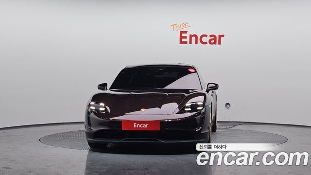 Porsche Taycan 4S - фото 2