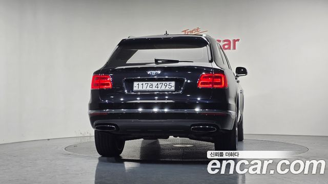 Bentley Bentayga 6.0 W12 - фото 3