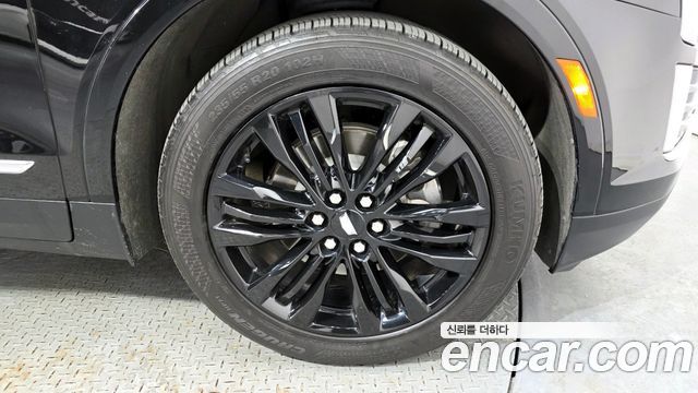 Cadillac XT5 3.6 Premium Plus AWD - фото 4