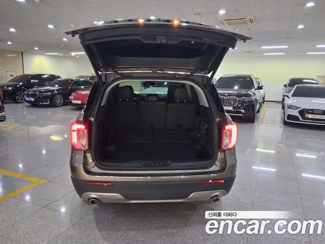 Ford Explorer 6-го поколения 2.3 LimIted 4WD - фото 4