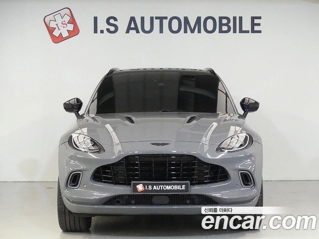 Aston Martin DBX 4.0 V8 - фото 1