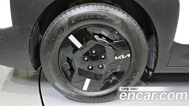 Kia PV5 Taxi 5 Seater Basic - фото 4