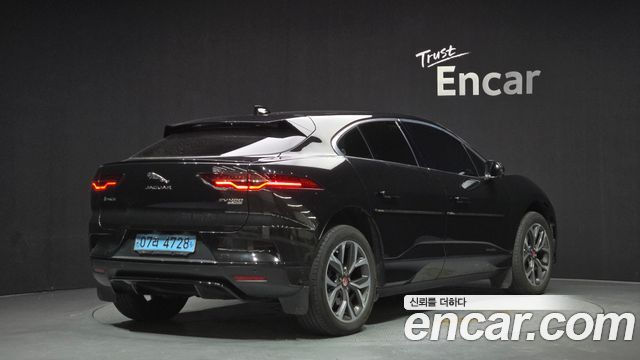 Jaguar I-PACE EV400 HSE - фото 1