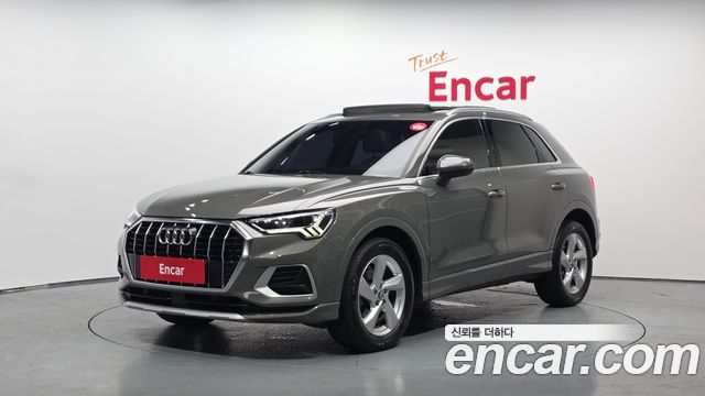 Audi Q3 F3 35 TDI Premium - фото 0