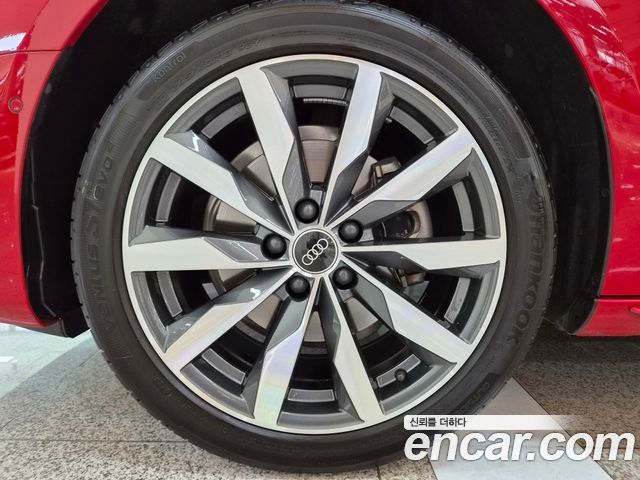 Audi A4 B9 40 TFSI Premium - фото 4
