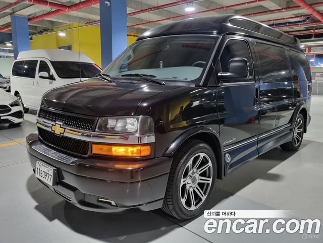 Chevrolet Express Van 6.0 - фото 0