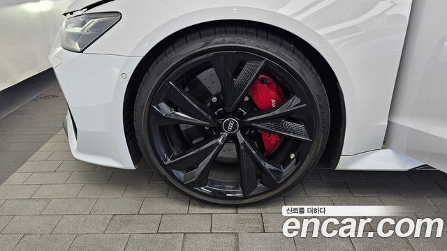 Audi RS7 4.0 TFSI Quattro - фото 4