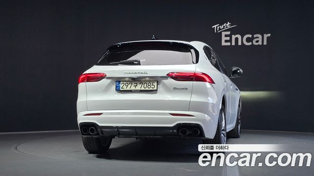 Maserati Grecale 2.0 AWD GT - фото 3