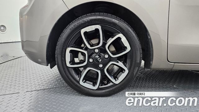 Kia Ray New Prestige - фото 3