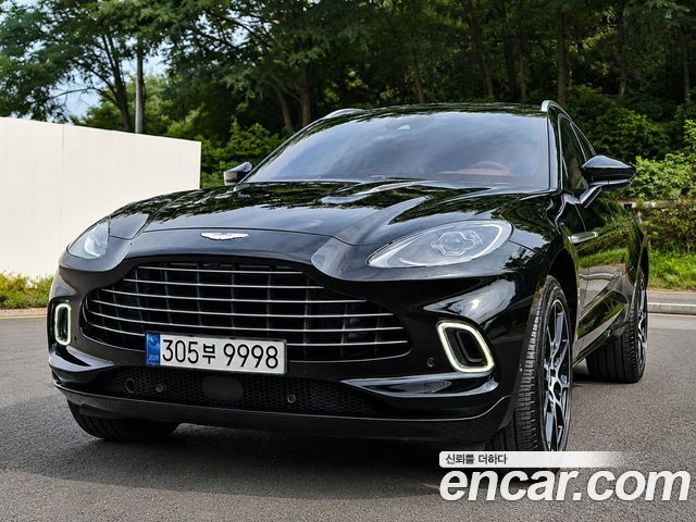 Aston Martin DBX 4.0 V8 - фото 2