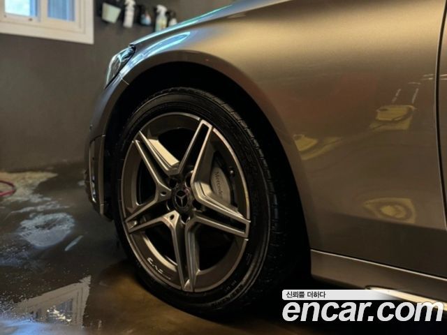Mercedes-Benz C-Class W205 C220 d 4MATIC AMG Line - фото 4