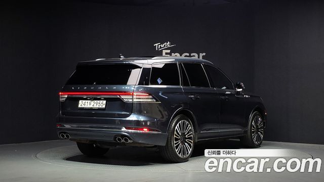 Lincoln Aviator 2-го поколения 3.0 Black Label AWD - фото 1