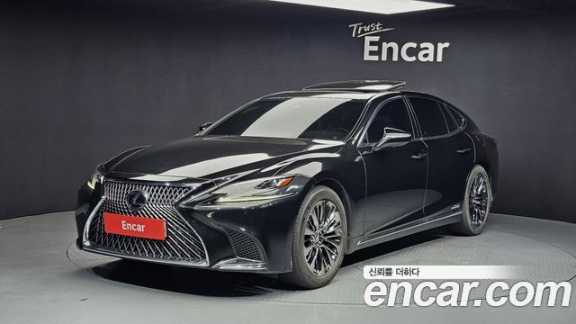 Lexus LS 500h 5-го поколения 3.5 Platinum AWD - фото 0