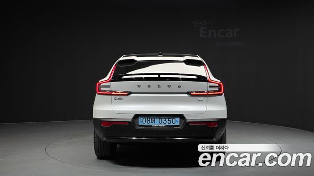 Volvo C40 Recharge Twin Ultimate - фото 3