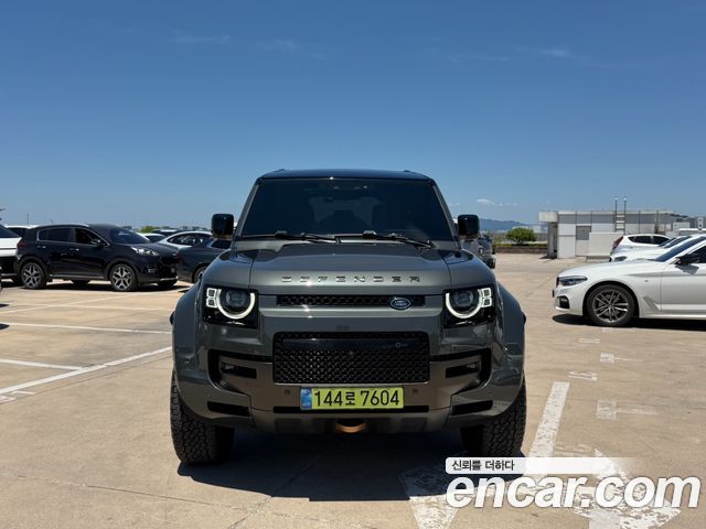 Land Rover Defender L663 110 P635 Octa Edition 1 - фото 1