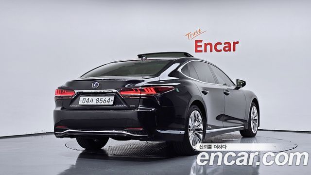 Lexus LS 500h 5-го поколения 3.5 Platinum AWD - фото 1