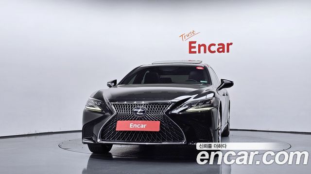 Lexus LS 500h 5-го поколения 3.5 Platinum AWD - фото 2